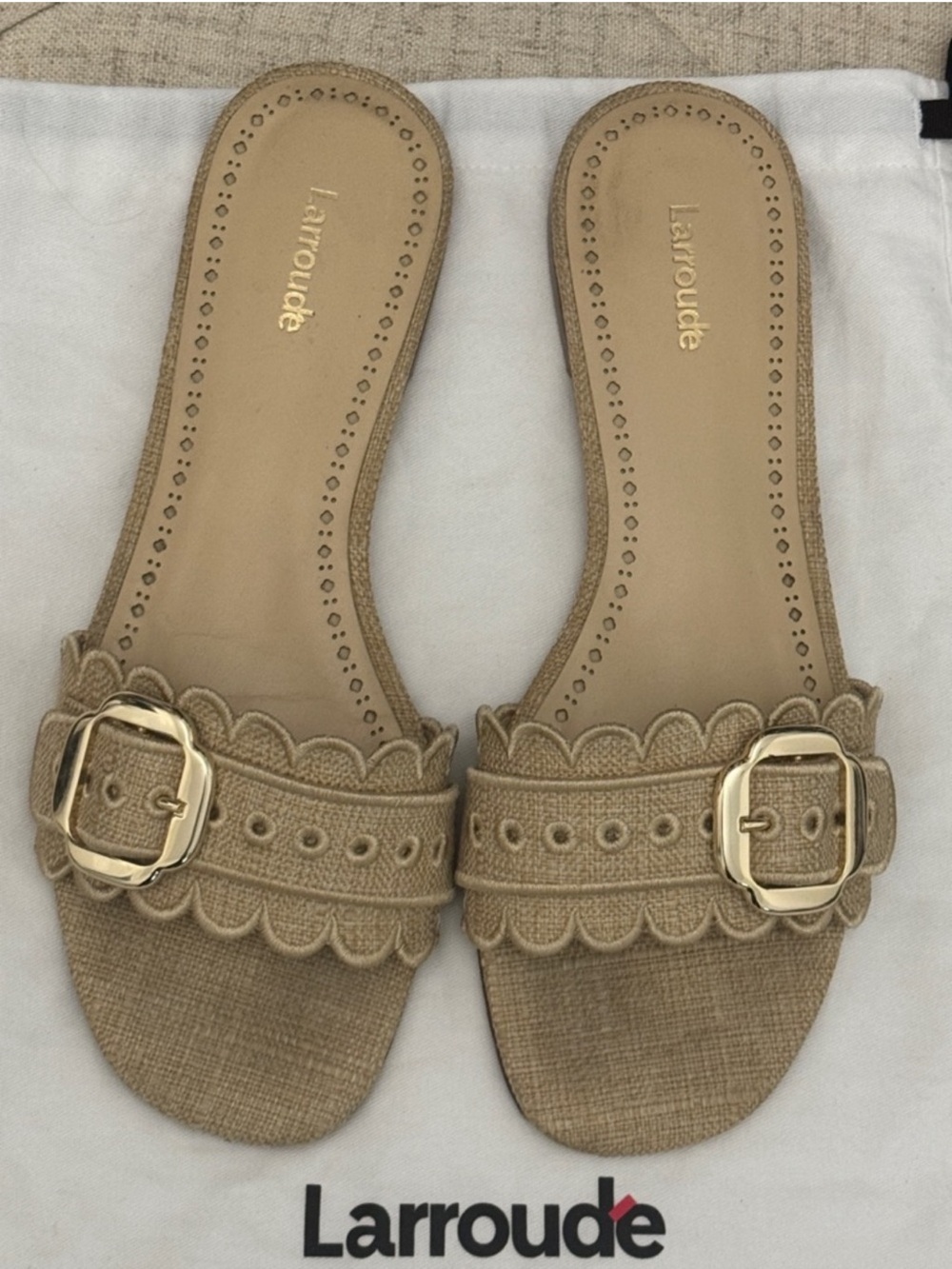 Larroude Ivy Broderie Slide Sandals Size 9